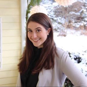 Meet your Posher, Nina